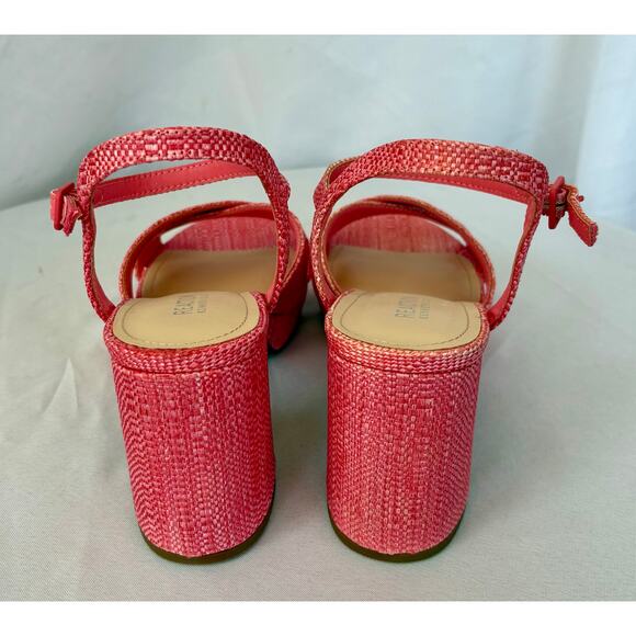 MIC - Picture 3 of 6